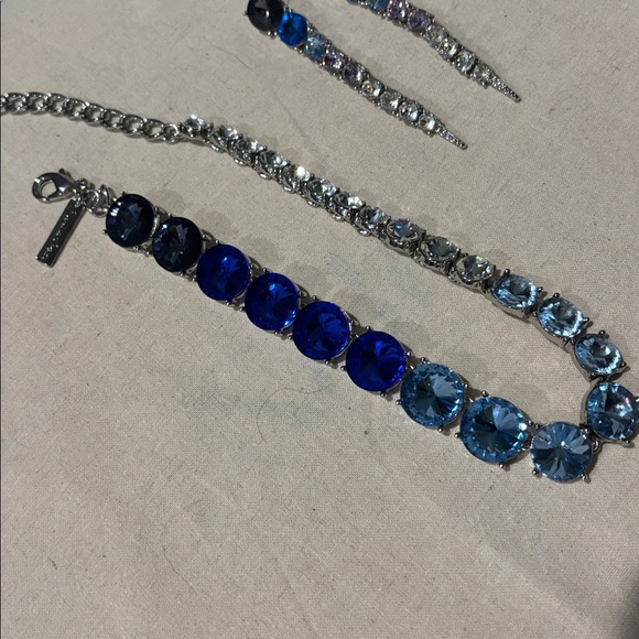 Oscar the la renta vintage Elegant Blue and Silver Jewelry Set - Picture 3 of 10